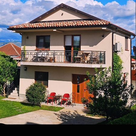Apartments Aerodrom Podgorica Luaran gambar