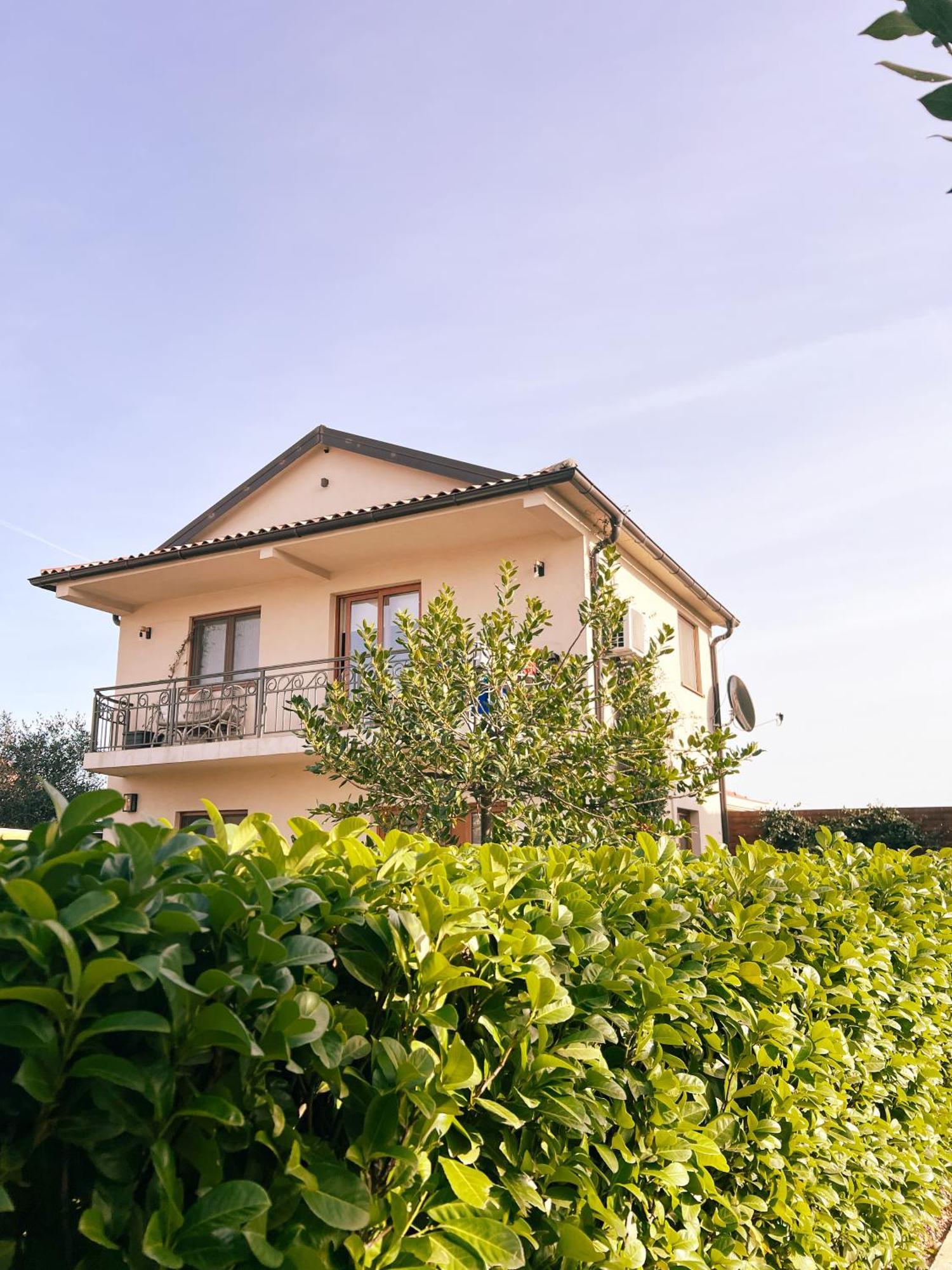 Apartments Aerodrom Podgorica Luaran gambar