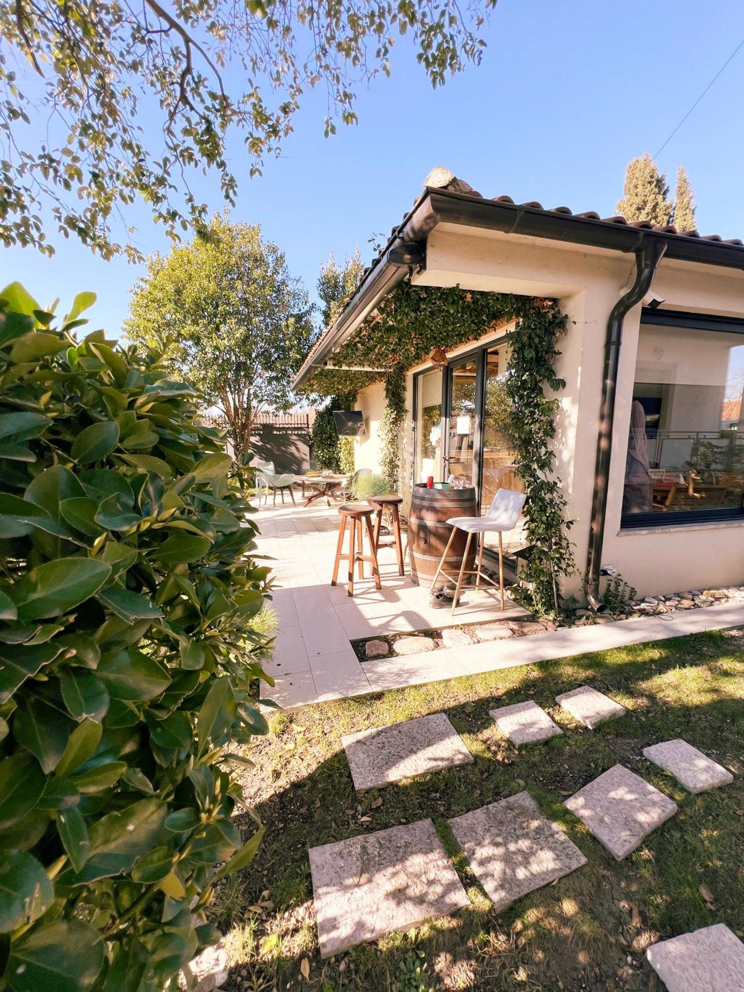 Apartments Aerodrom Podgorica Luaran gambar