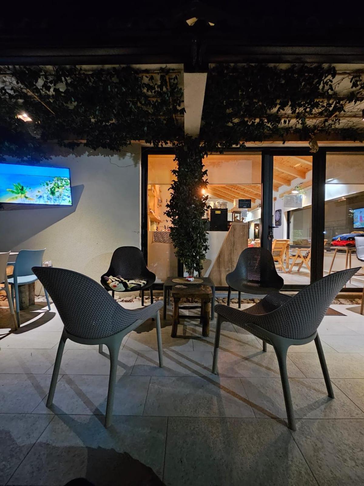 Apartments Aerodrom Podgorica Luaran gambar